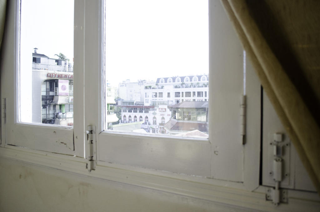 Hanoi Blue Moon Hotel Bagian luar foto